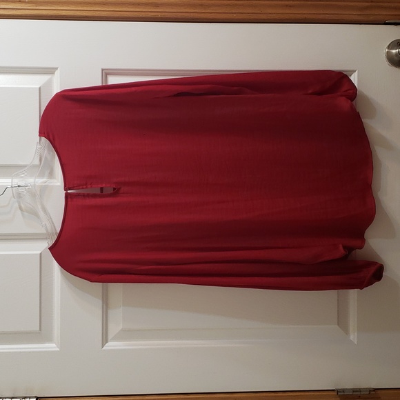 Maurices XL like new red blouse - Picture 7 of 7